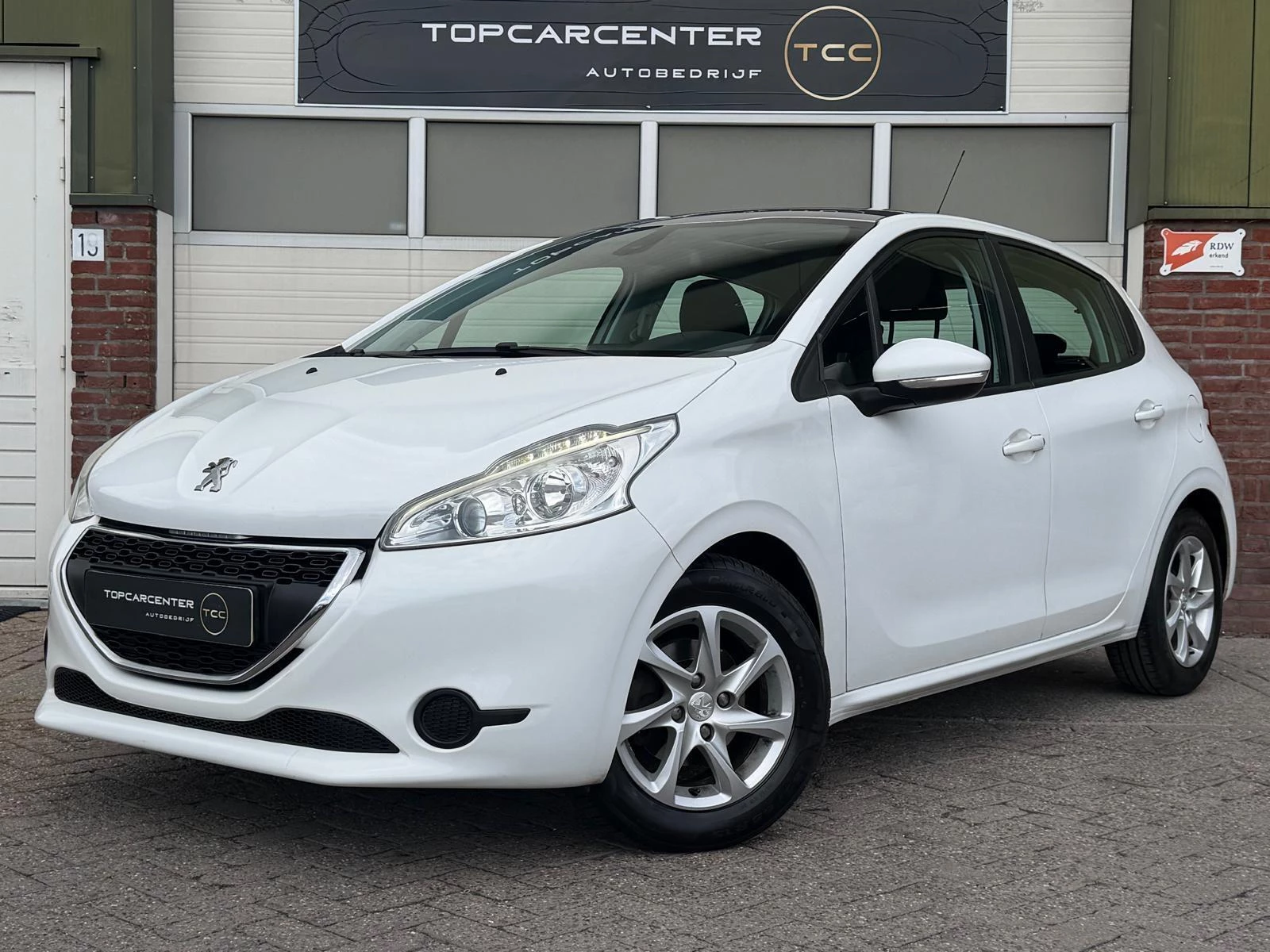 Hoofdafbeelding Peugeot 208