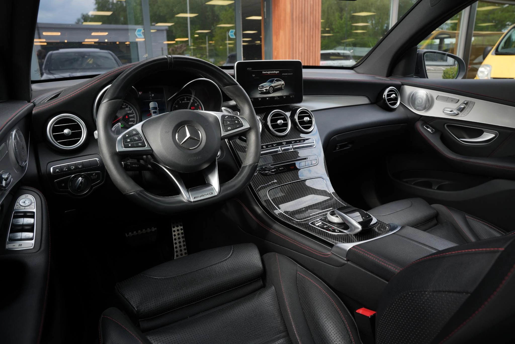 Hoofdafbeelding Mercedes-Benz GLC