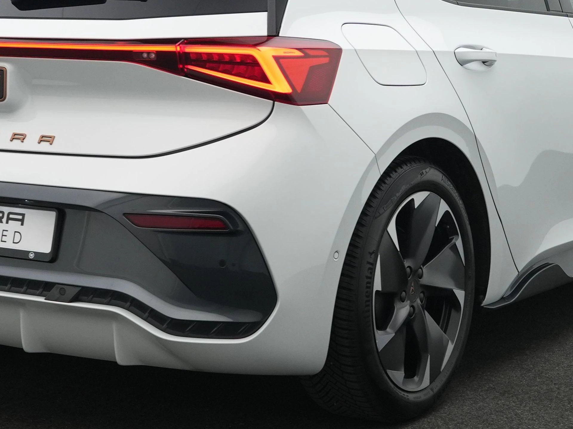 Hoofdafbeelding CUPRA Born