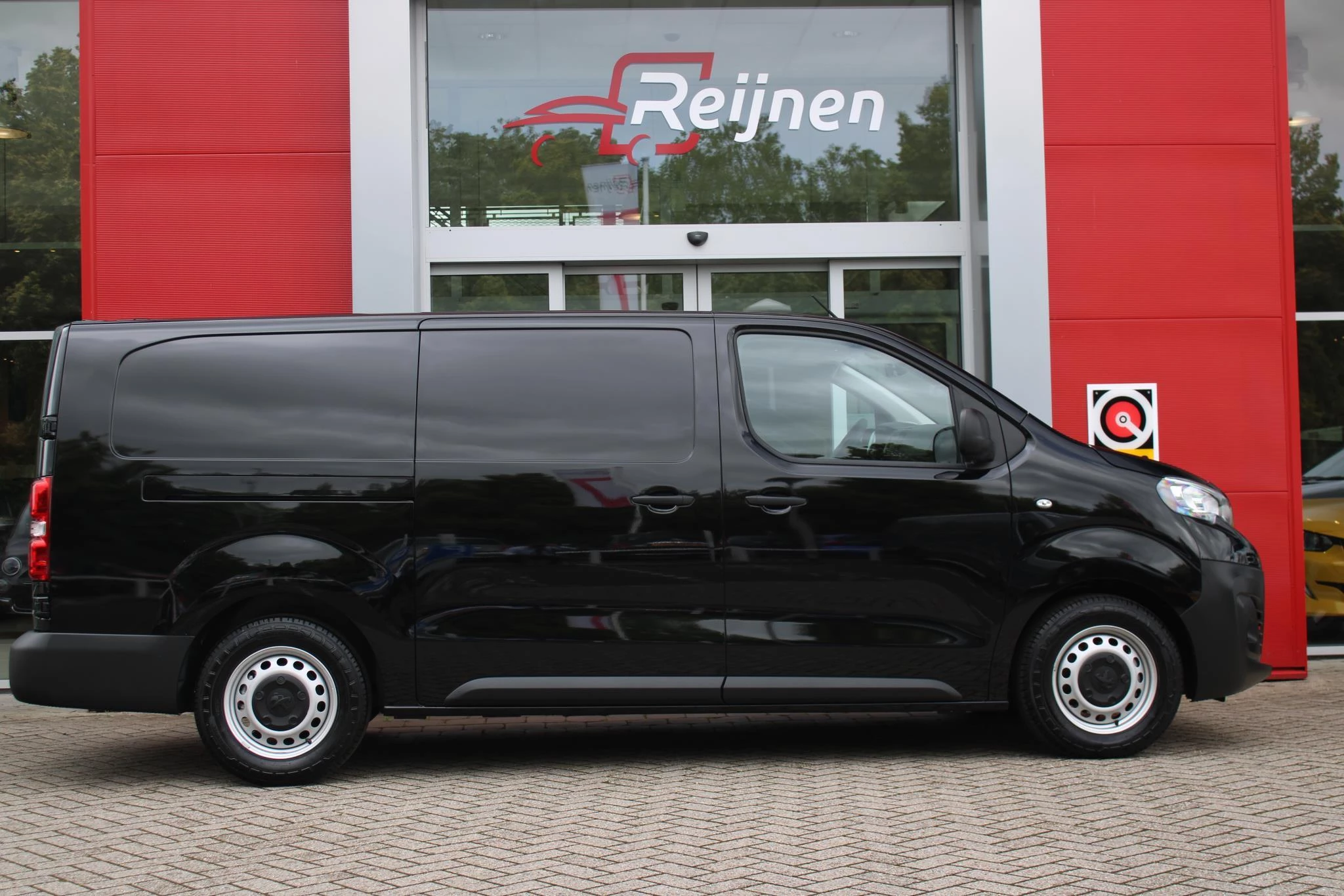 Hoofdafbeelding Peugeot e-Expert