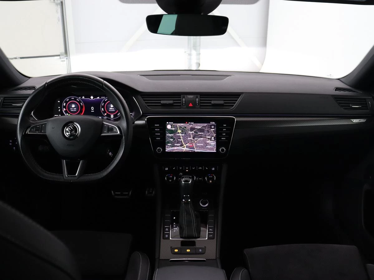 Hoofdafbeelding Škoda Superb