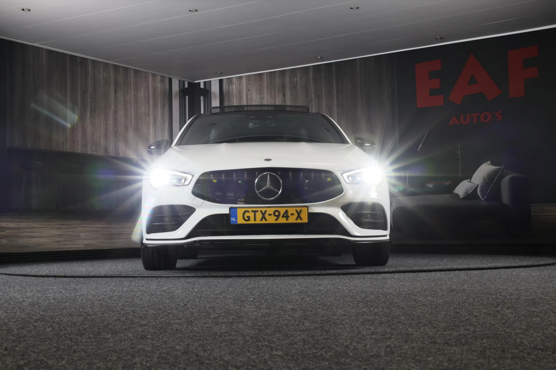 Hoofdafbeelding Mercedes-Benz CLA