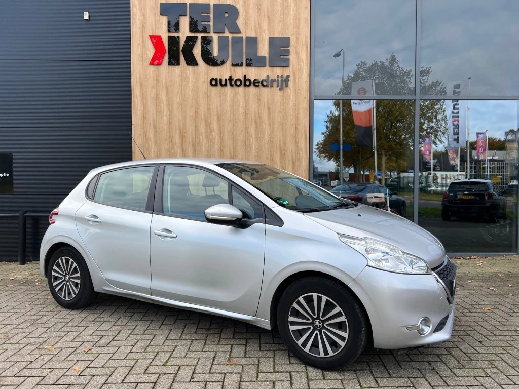 Hoofdafbeelding Peugeot 208