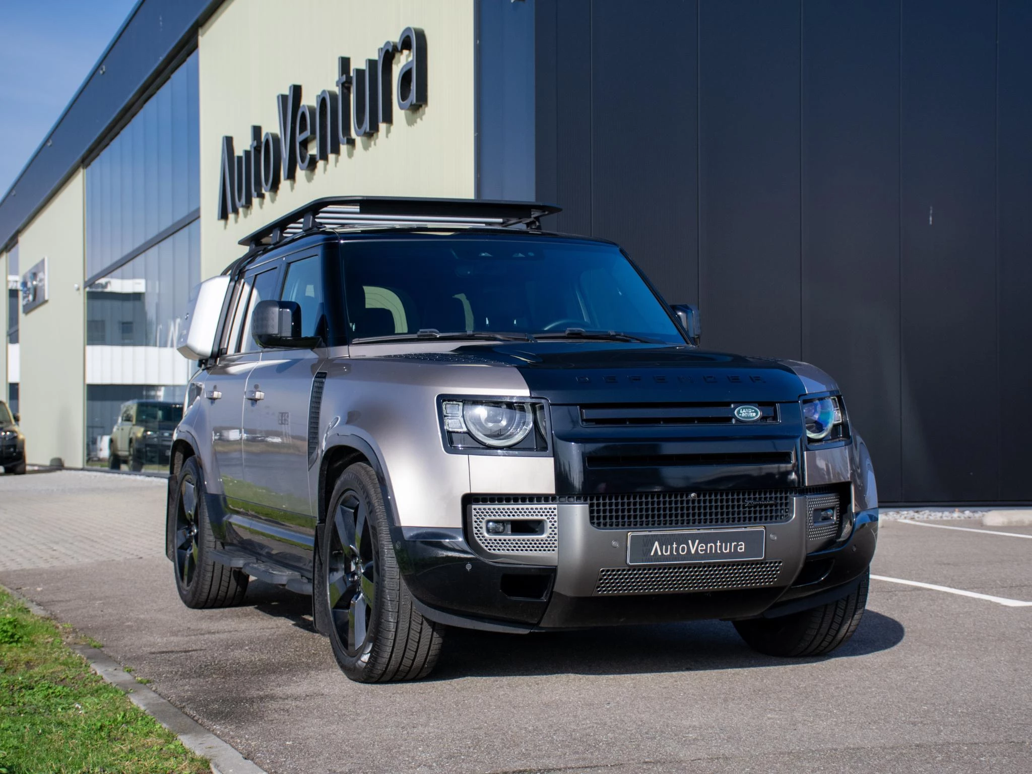 Hoofdafbeelding Land Rover Defender