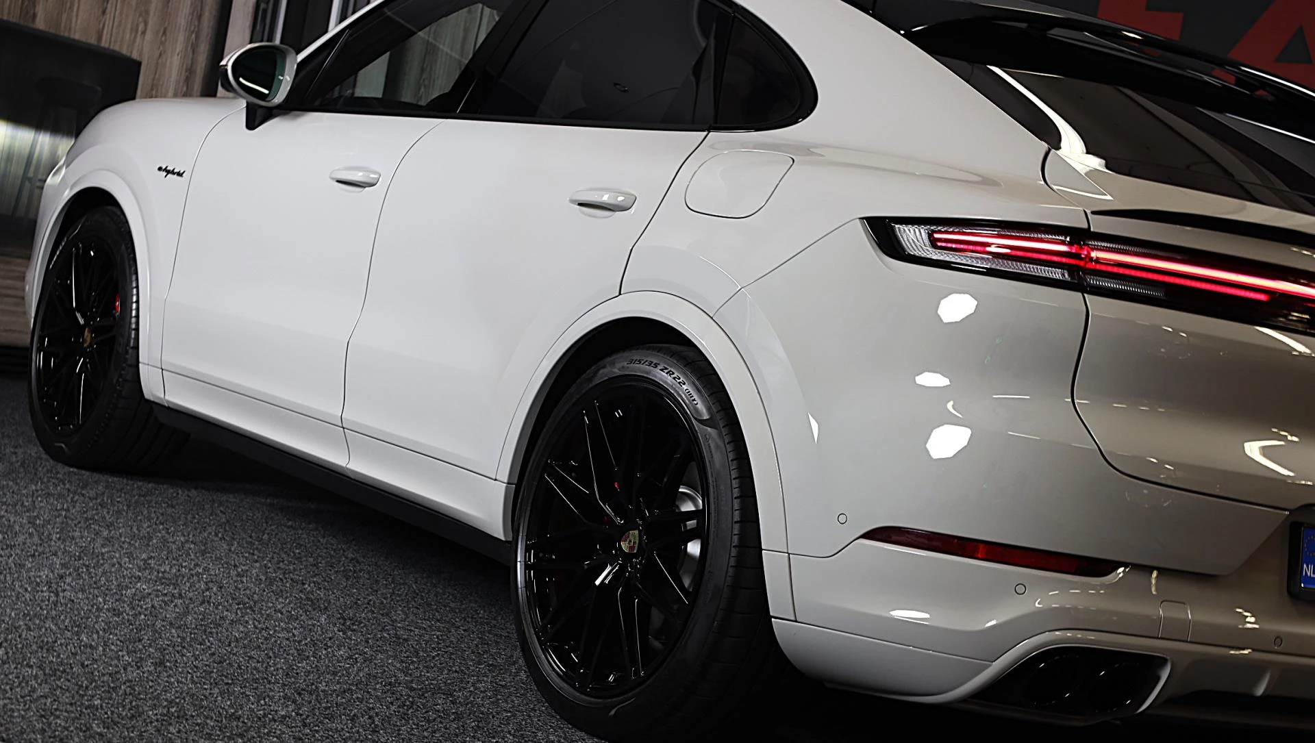 Hoofdafbeelding Porsche Cayenne