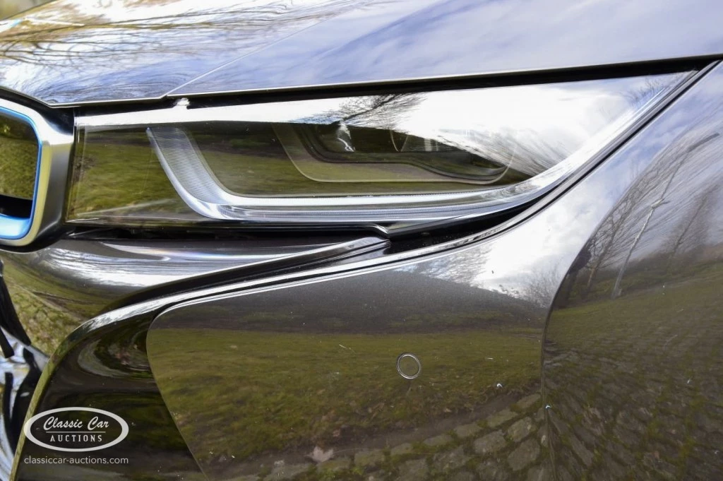 Hoofdafbeelding BMW i8