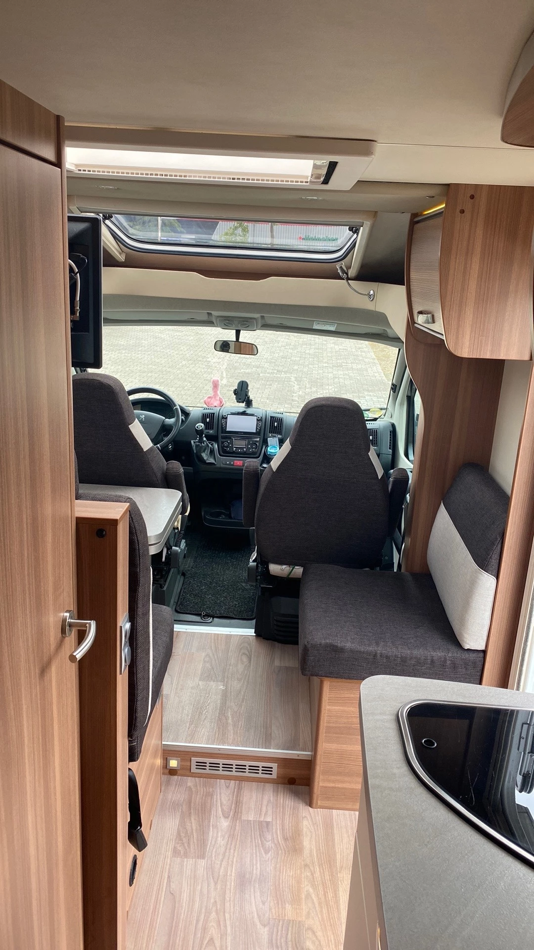 Hoofdafbeelding Weinsberg R57