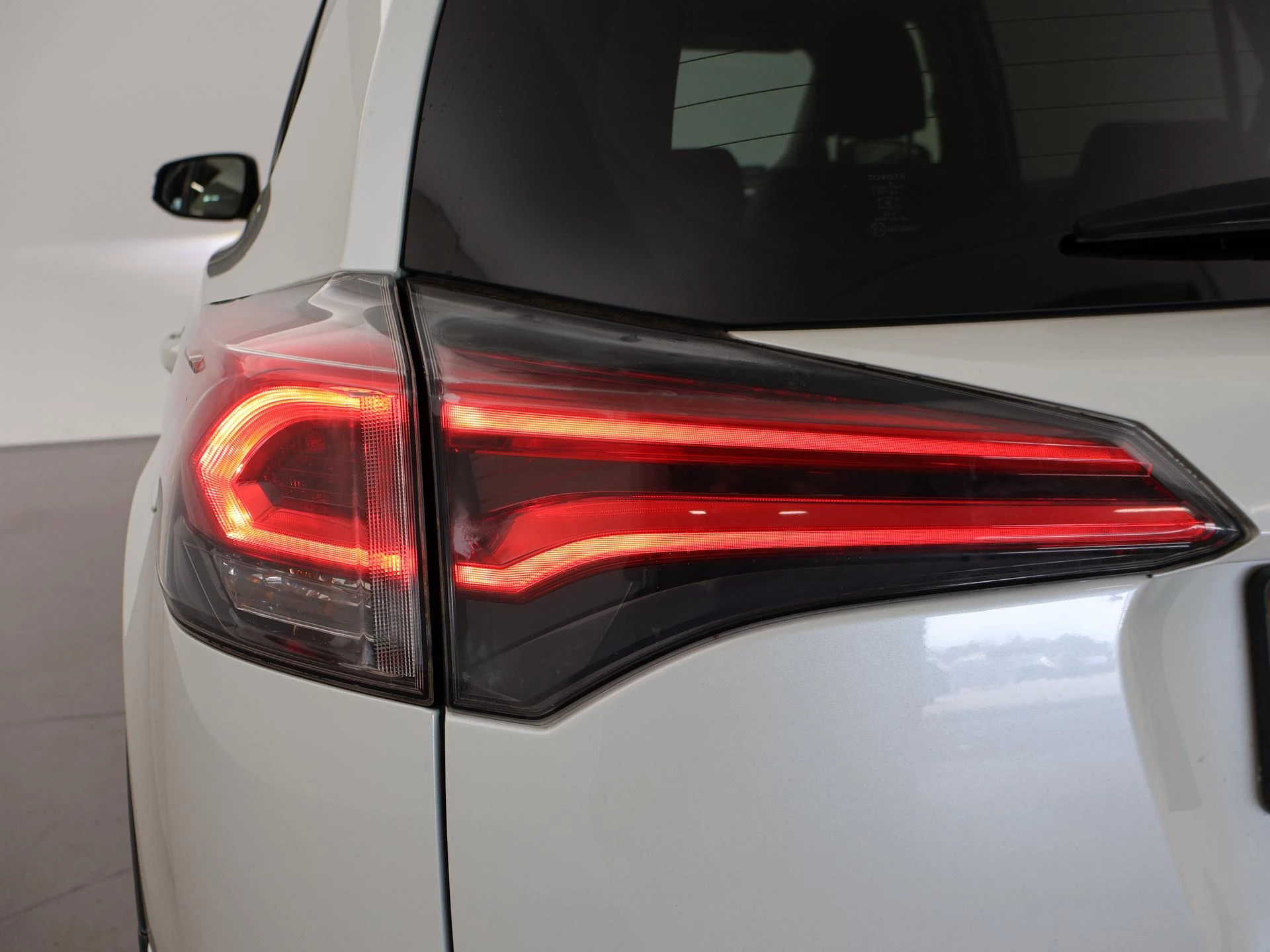 Hoofdafbeelding Toyota RAV4