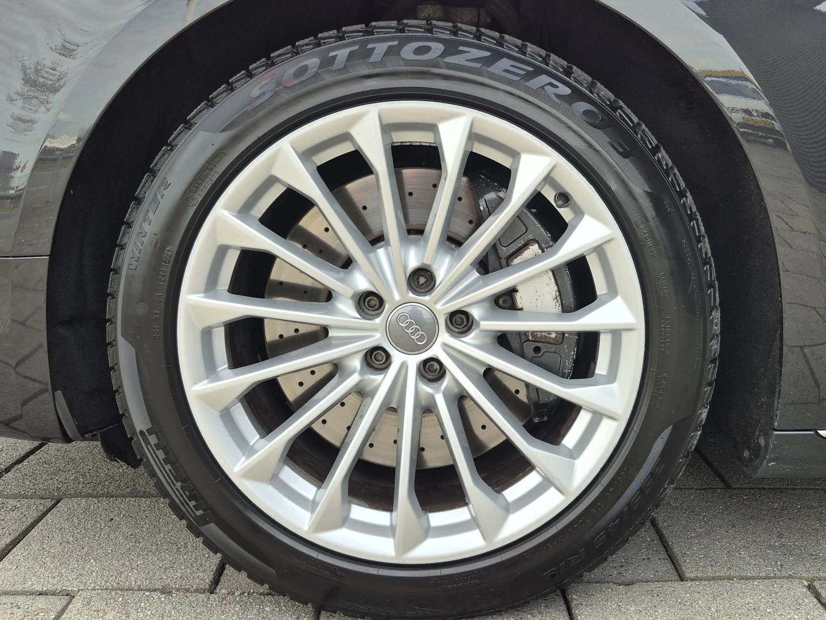 Hoofdafbeelding Audi A8
