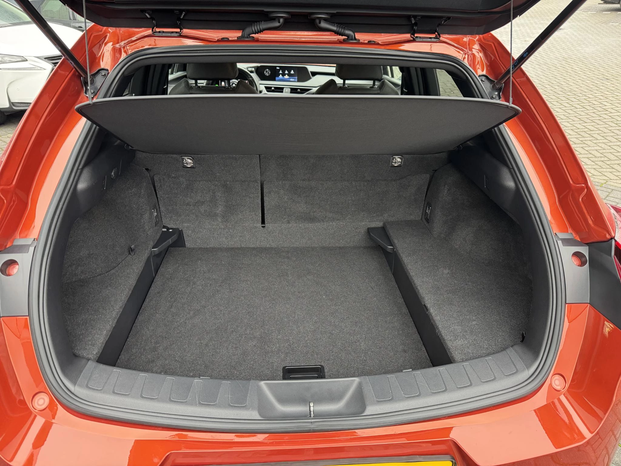 Hoofdafbeelding Lexus UX