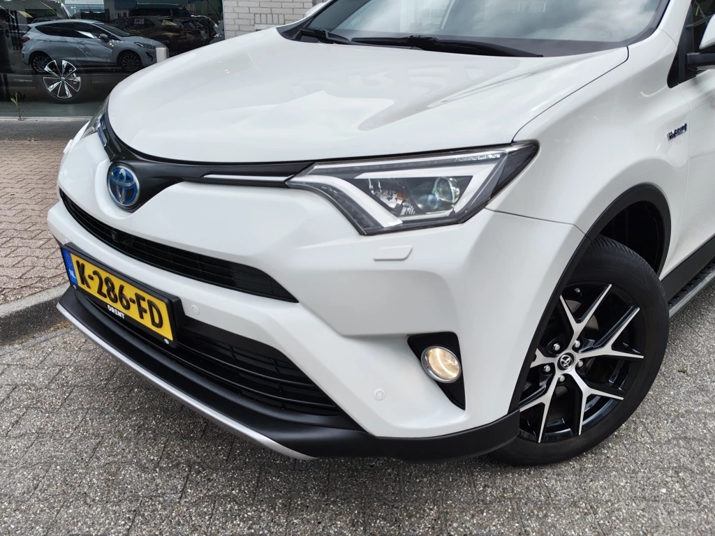 Hoofdafbeelding Toyota RAV4
