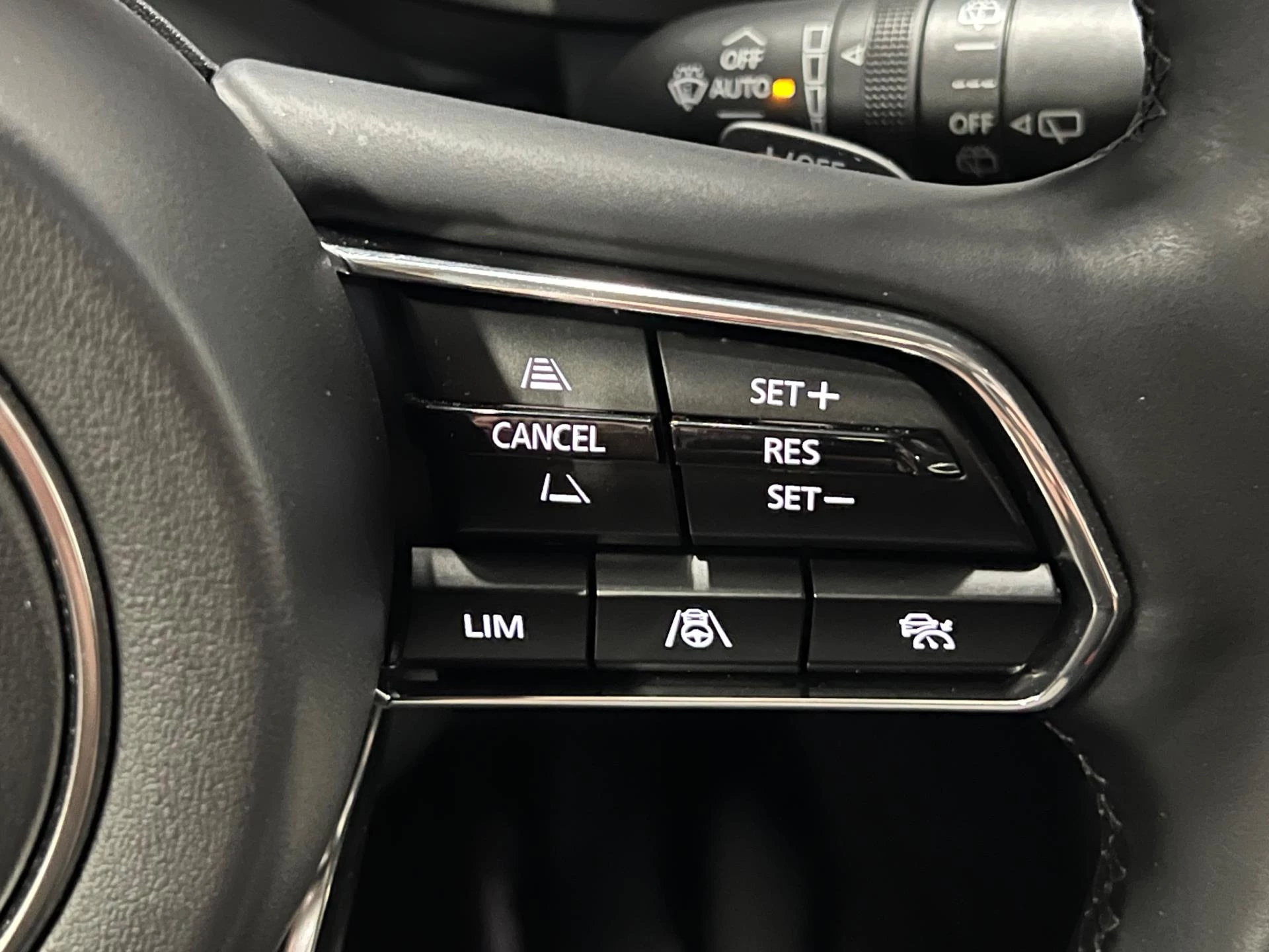 Hoofdafbeelding Mazda CX-60
