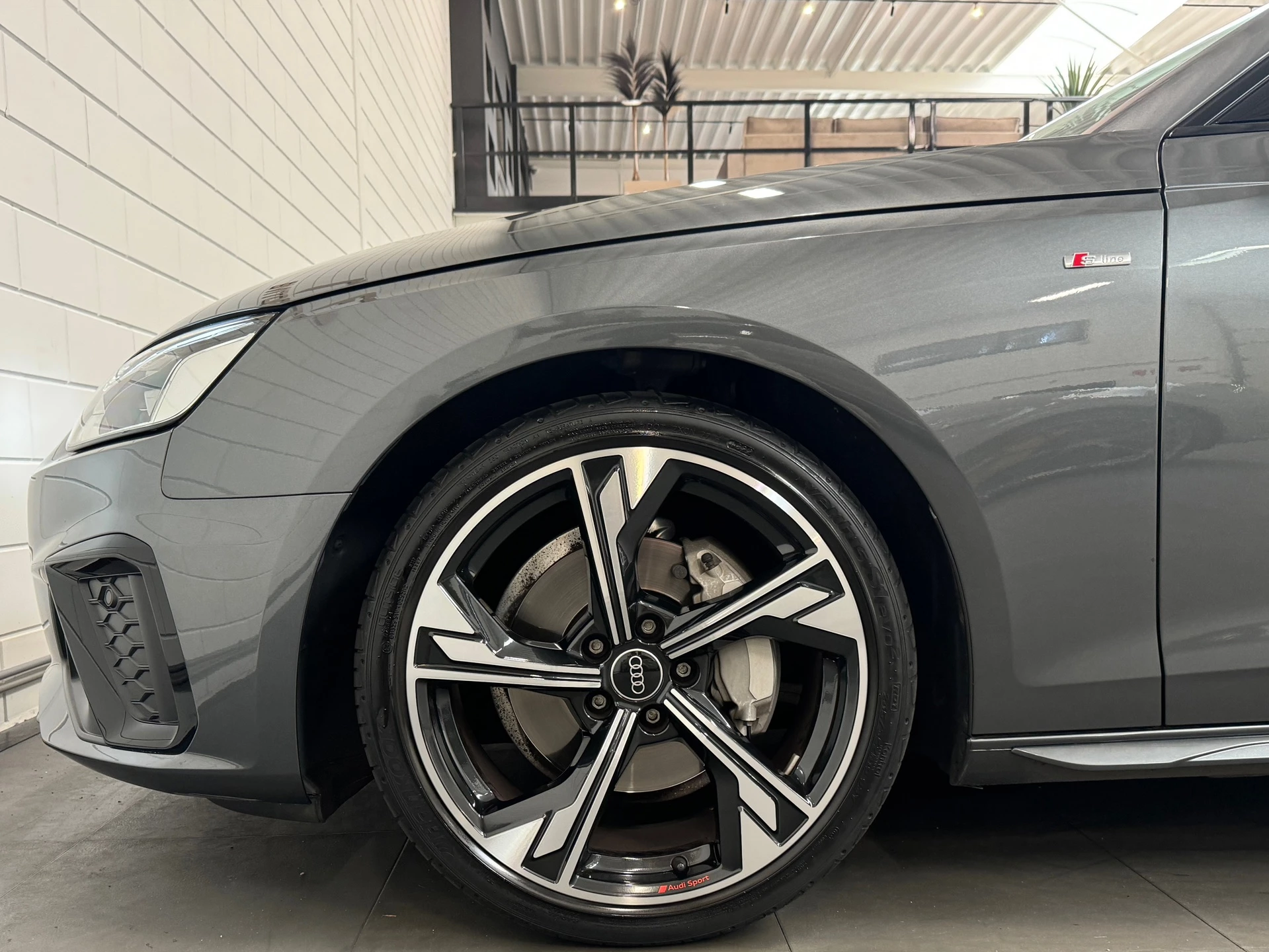 Hoofdafbeelding Audi A4