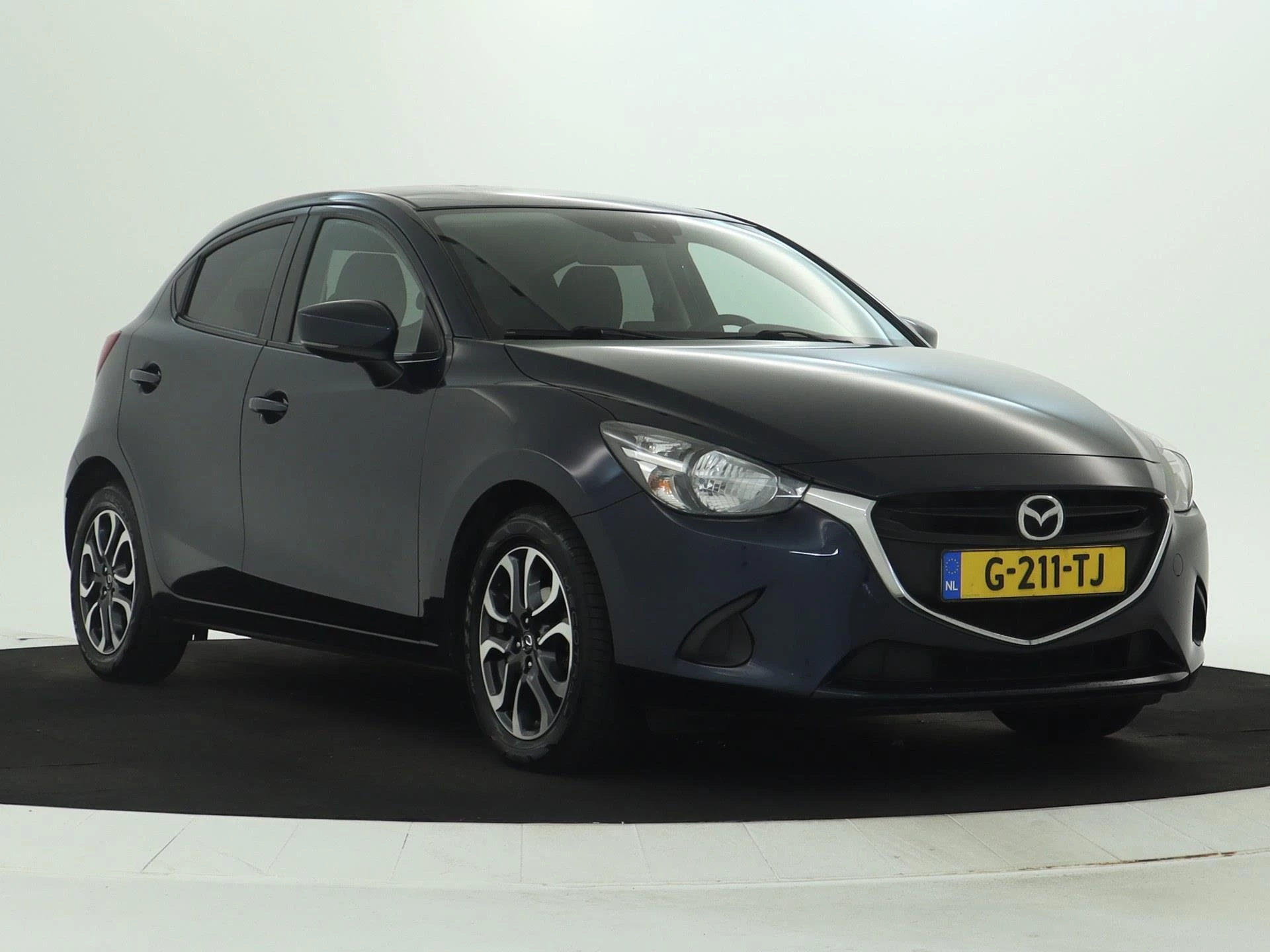 Hoofdafbeelding Mazda 2