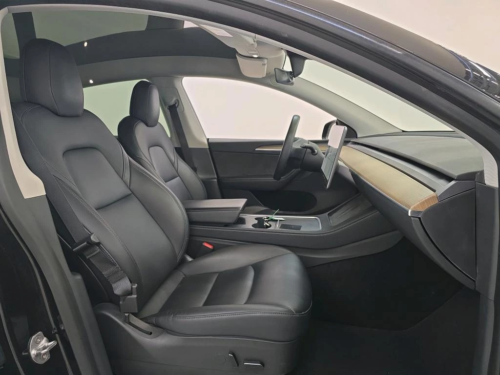 Hoofdafbeelding Tesla Model Y