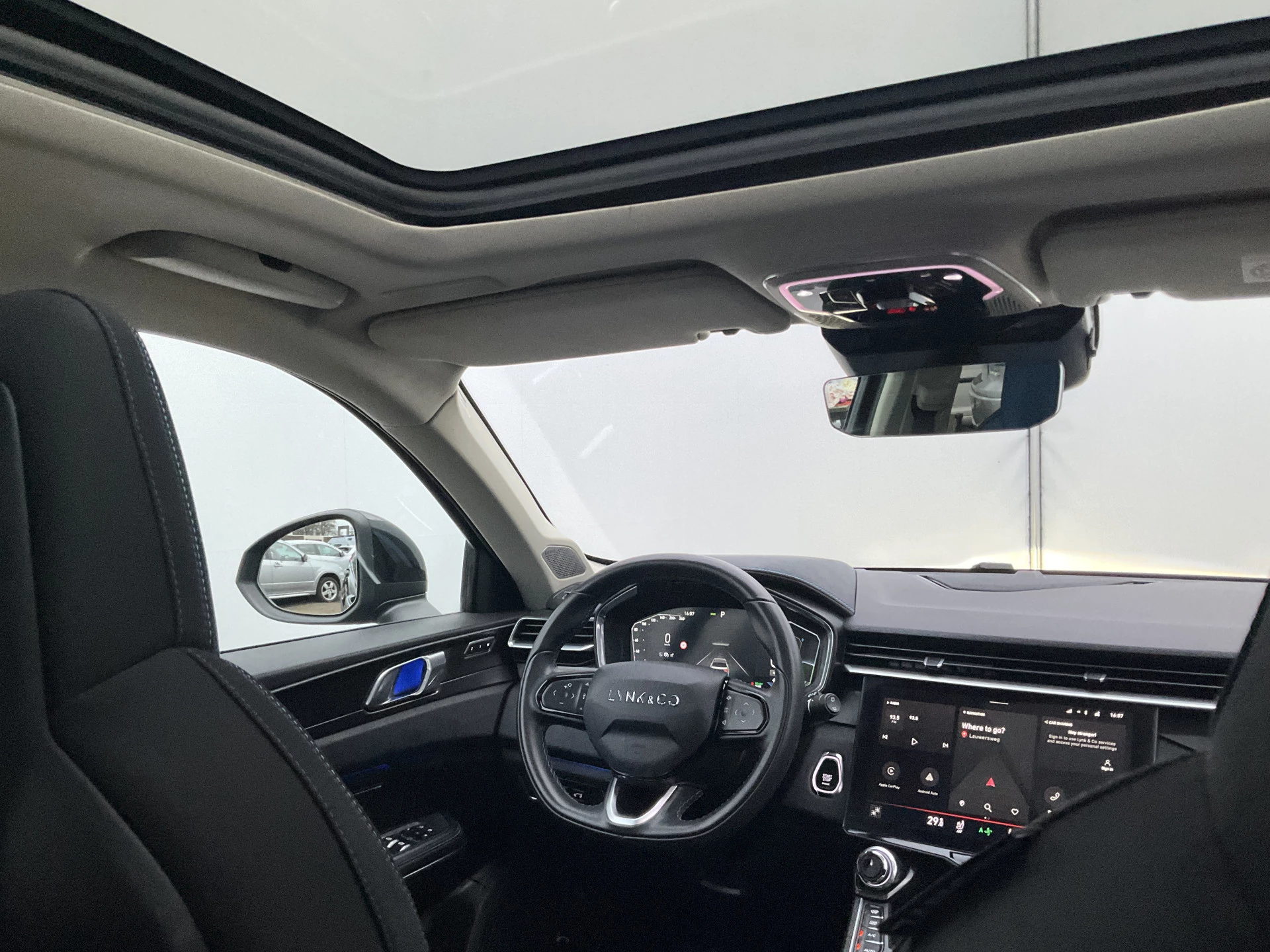 Hoofdafbeelding Lynk & Co 01