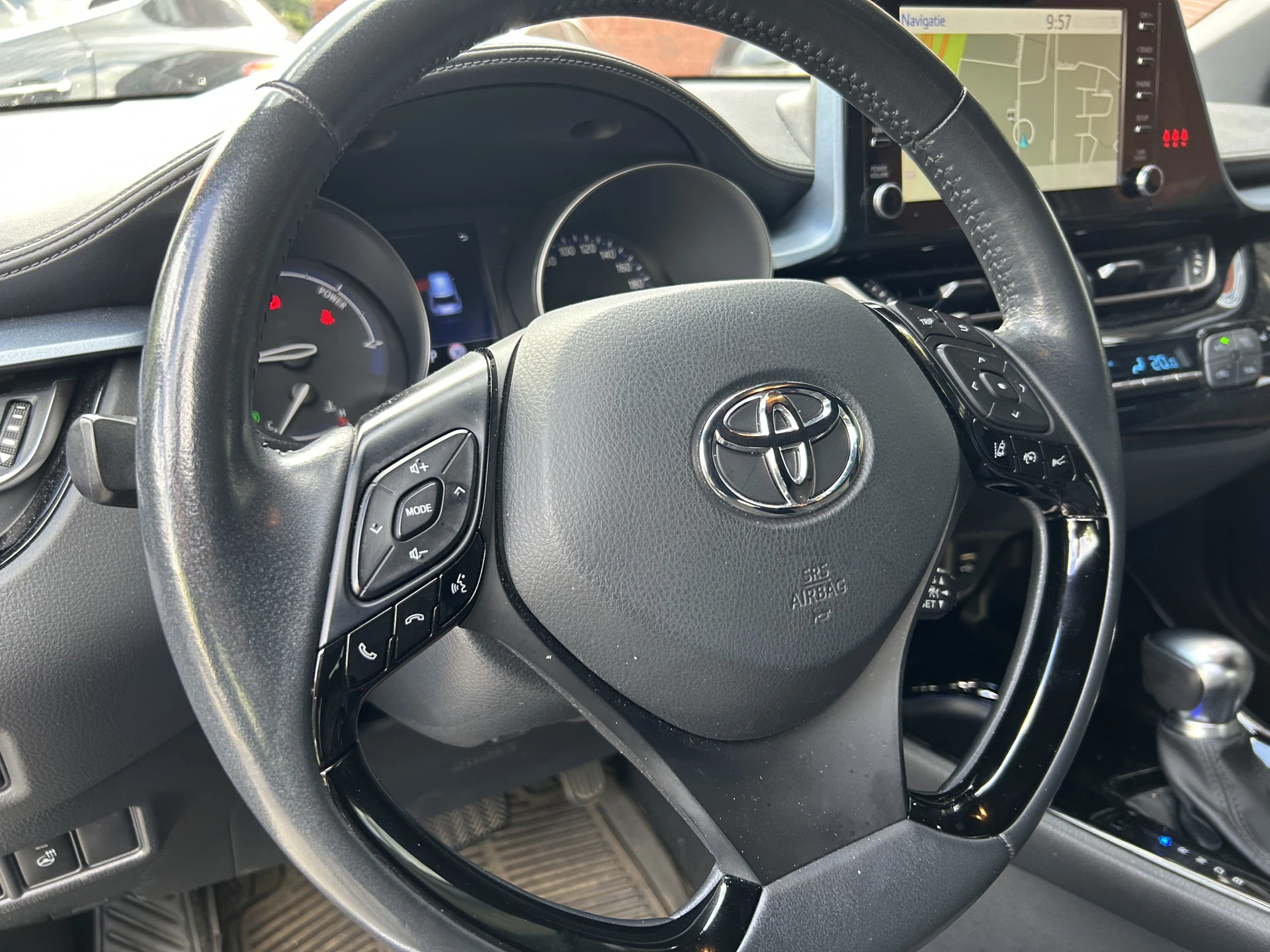 Hoofdafbeelding Toyota C-HR