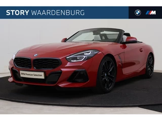 BMW Z4 Roadster sDrive30i High Executive M Sport Automaat / M Sportstoelen / Achteruitrijcamera / Adaptieve LED / Parking Assistant / Stoelverwarming