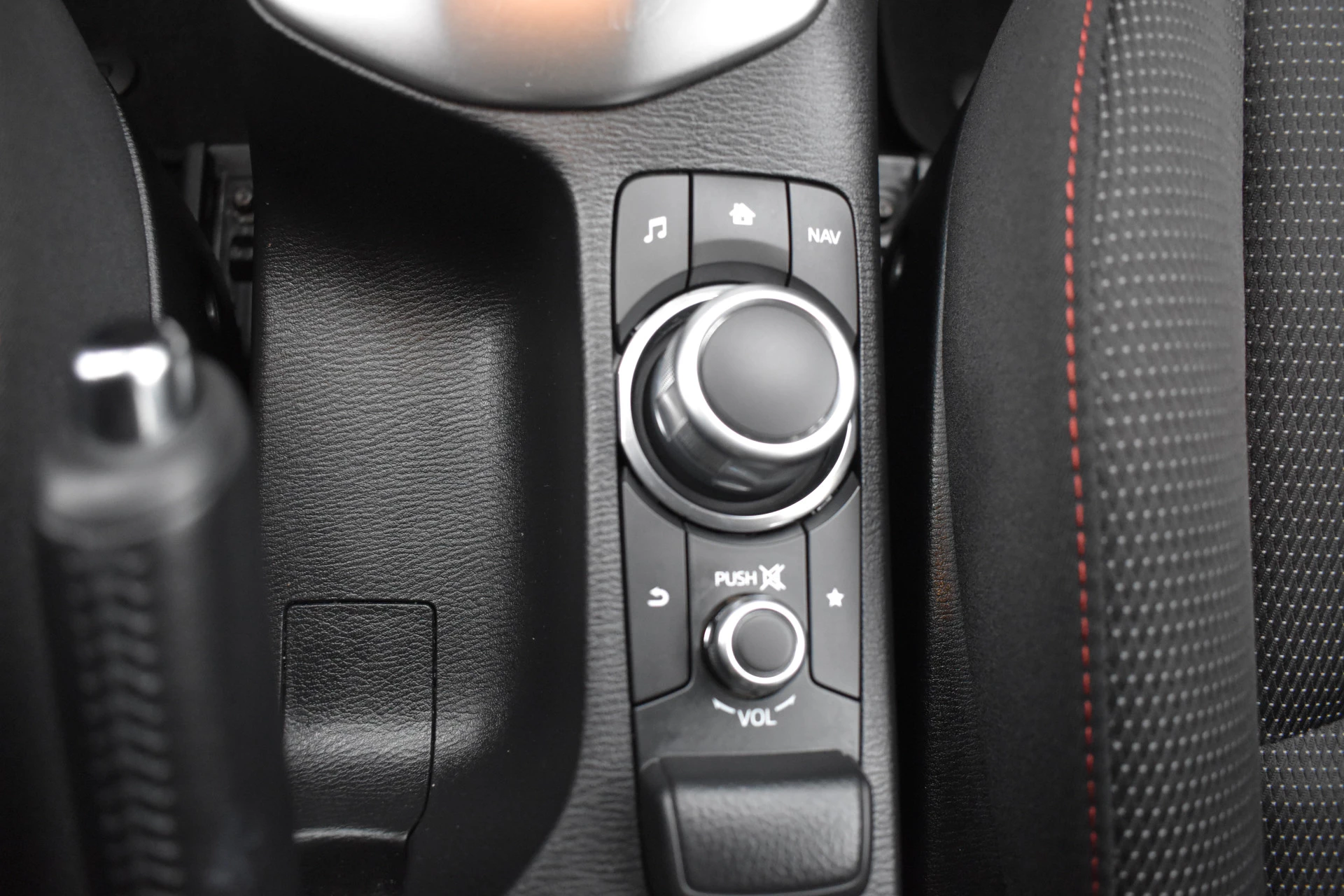 Hoofdafbeelding Mazda 2