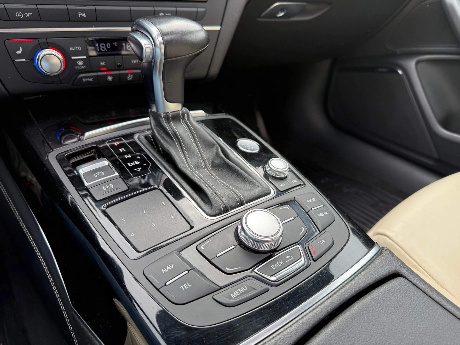 Hoofdafbeelding Audi A6