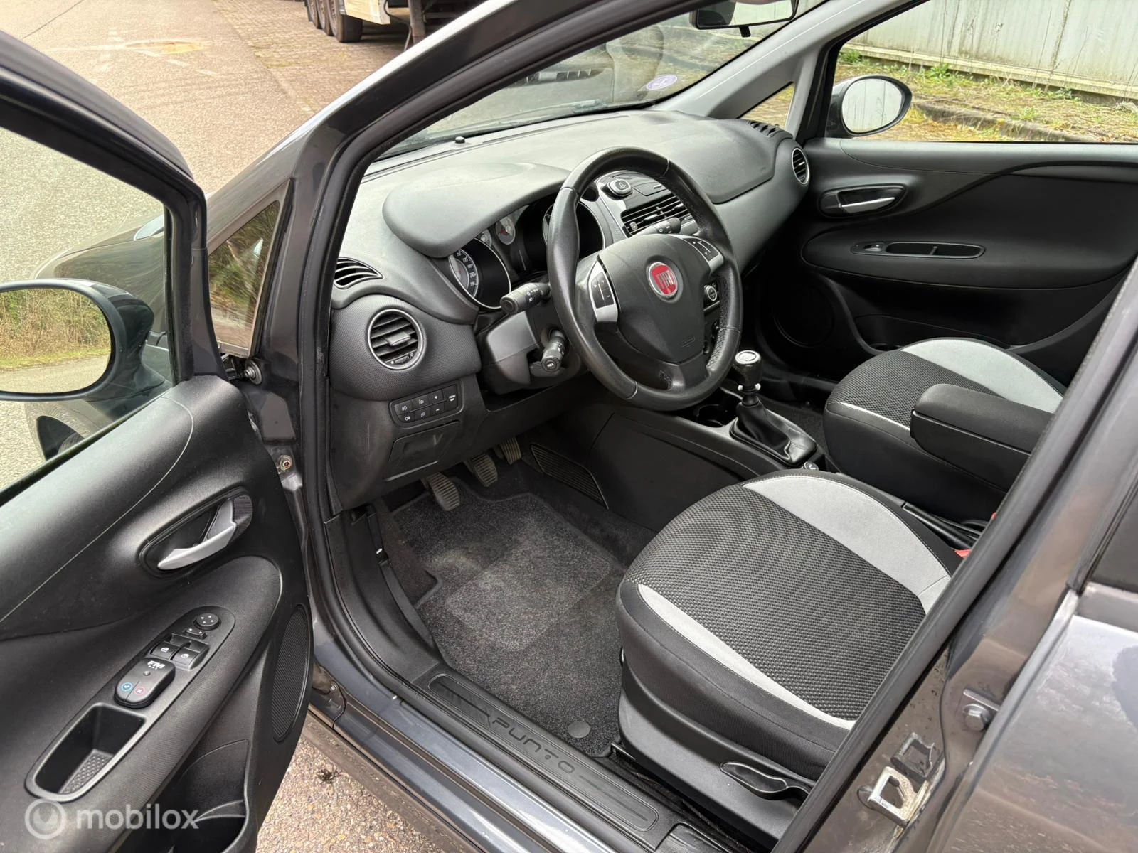 Hoofdafbeelding Fiat Punto