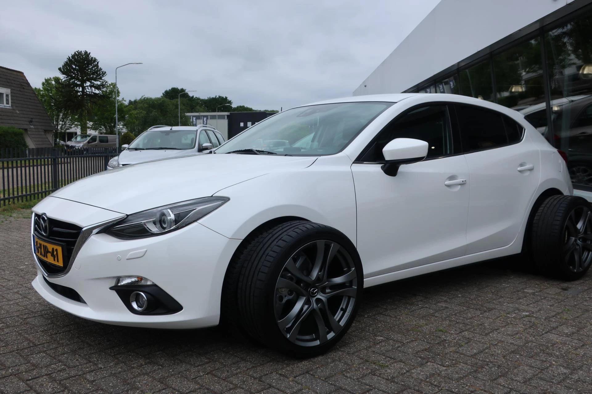 Hoofdafbeelding Mazda 3