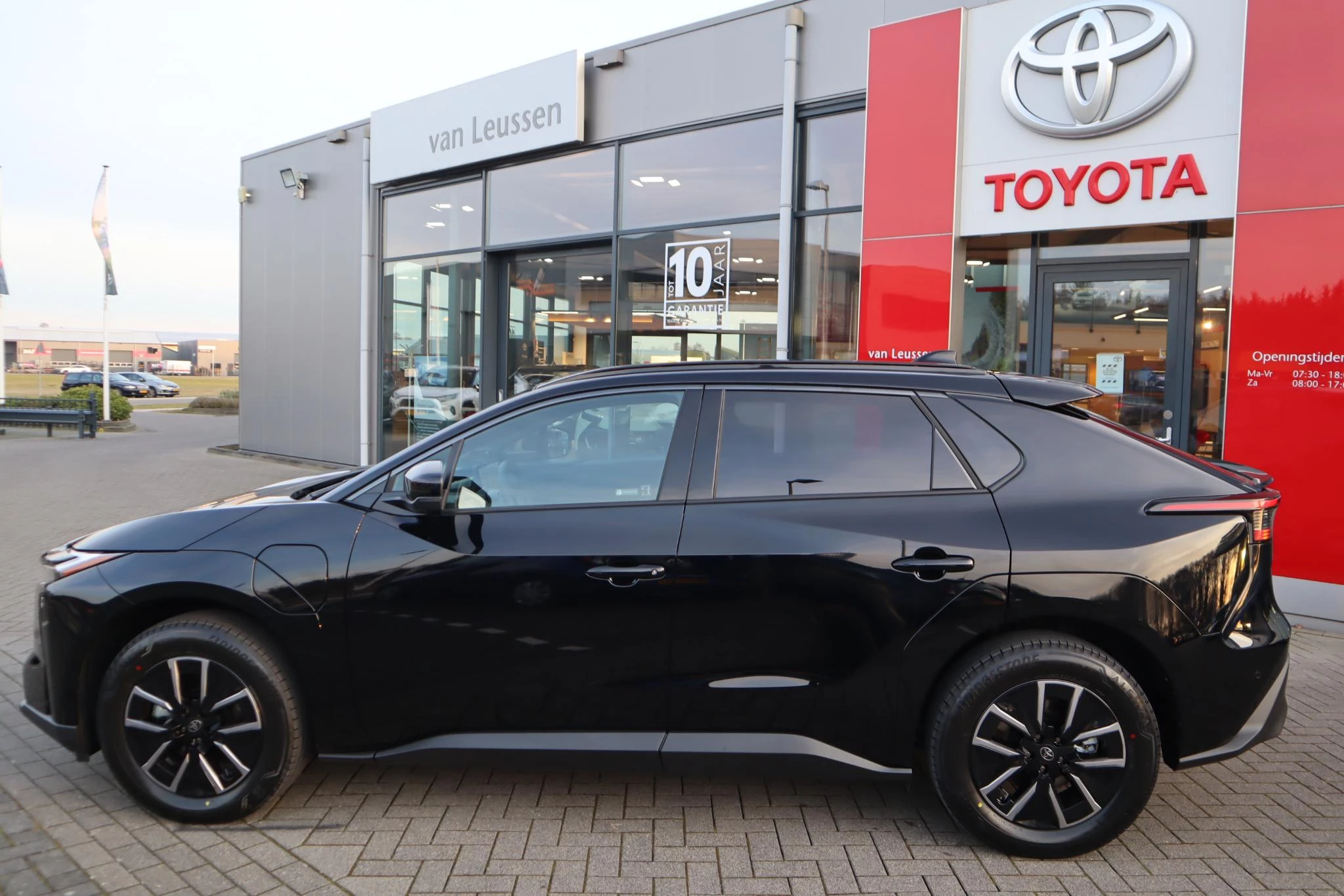 Hoofdafbeelding Toyota bZ4X