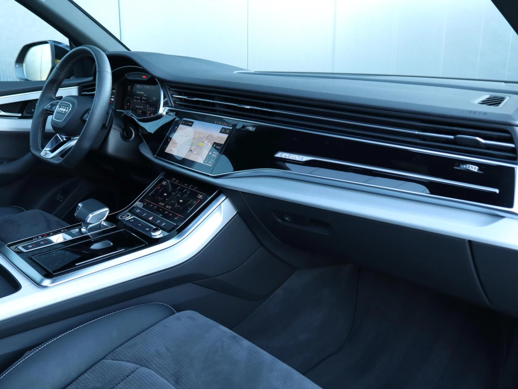 Hoofdafbeelding Audi Q8