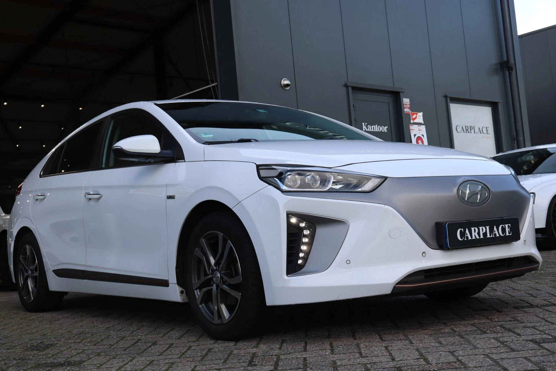 Hoofdafbeelding Hyundai IONIQ