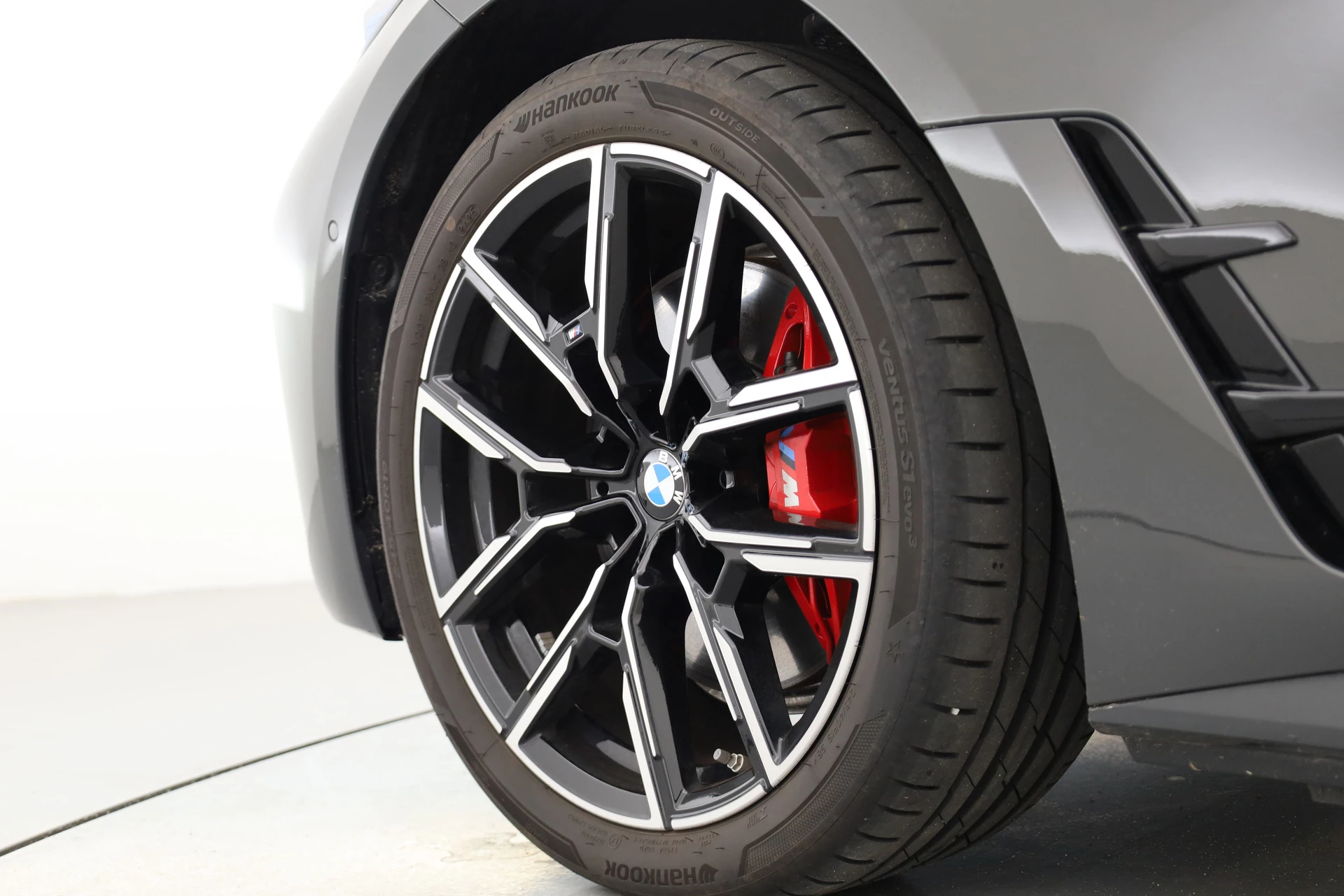 Hoofdafbeelding BMW i4