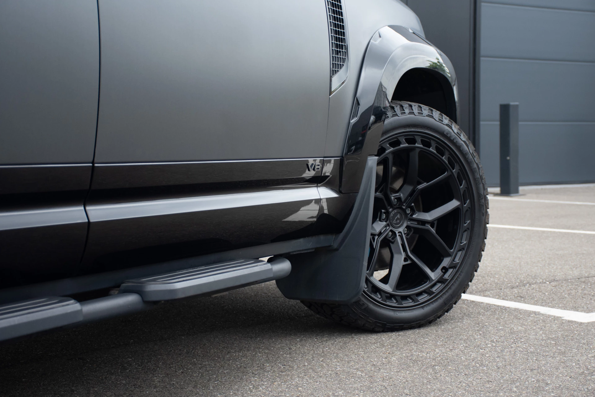Hoofdafbeelding Land Rover Defender