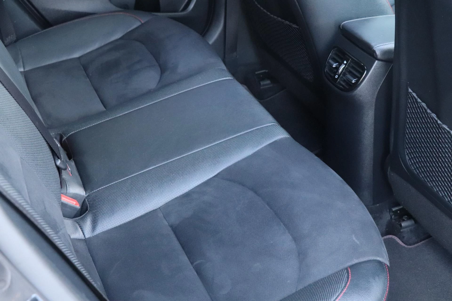Hoofdafbeelding Kia Ceed