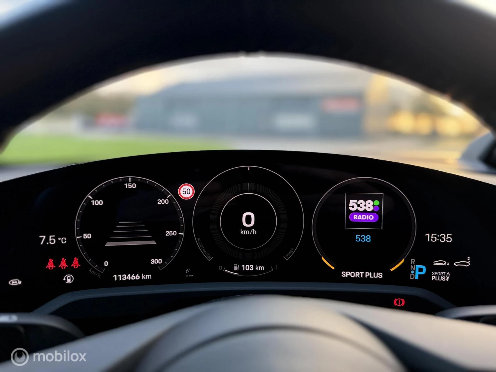 Hoofdafbeelding Porsche Taycan