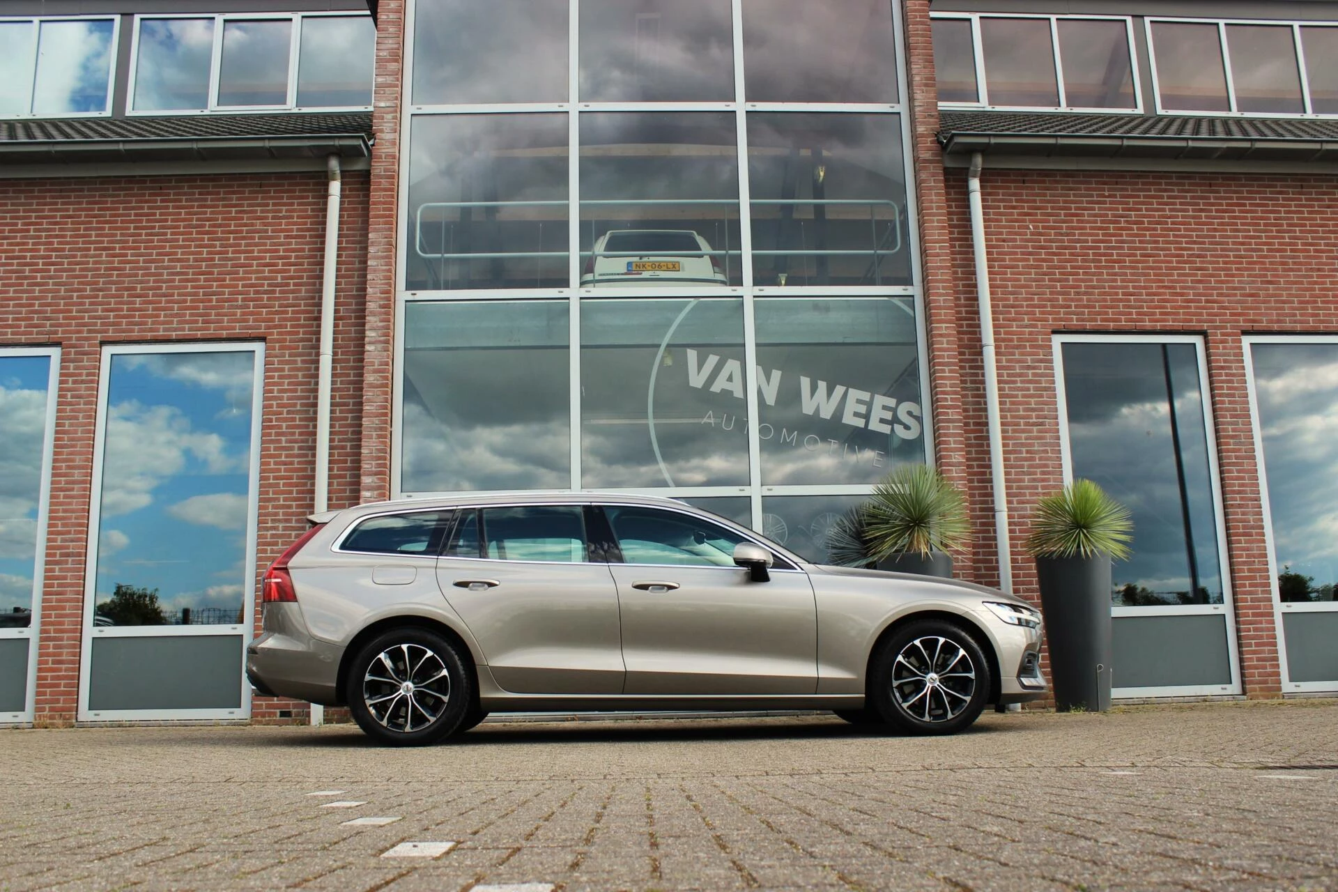 Hoofdafbeelding Volvo V60
