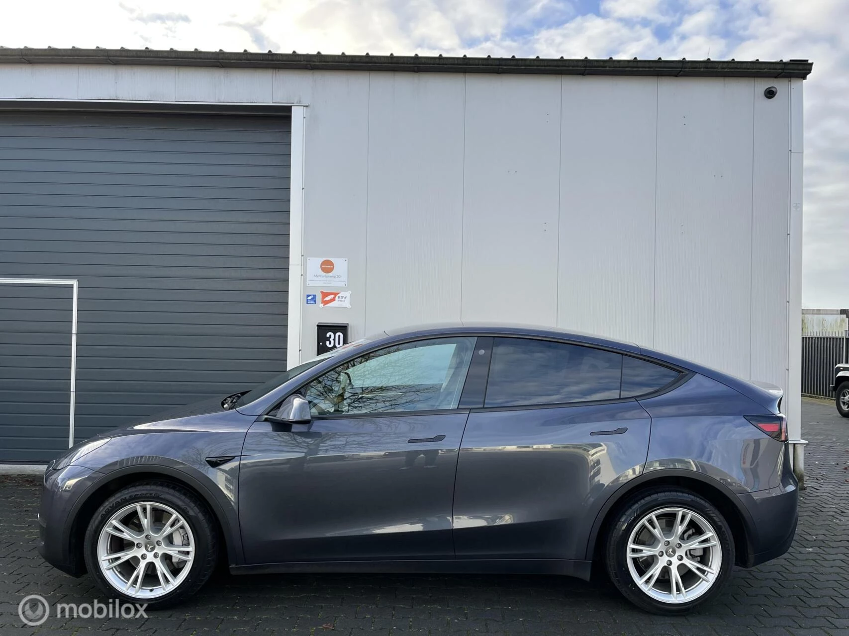 Hoofdafbeelding Tesla Model Y