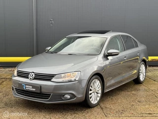 Hoofdafbeelding Volkswagen Jetta Volkswagen Jetta 1.4 TSI Highline | AUTOMAAT | SCHUIFDAK