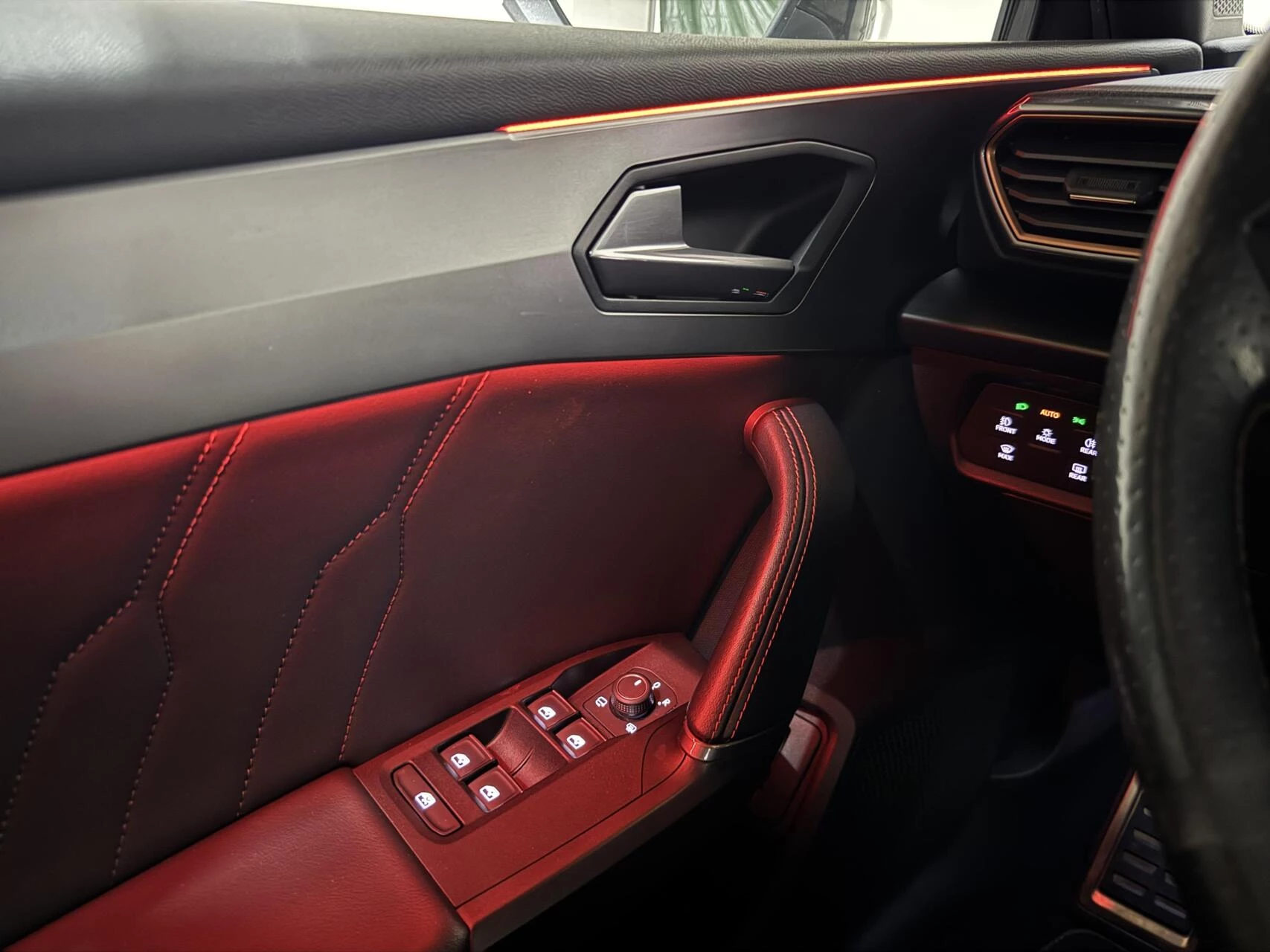 Hoofdafbeelding CUPRA Leon Sportstourer