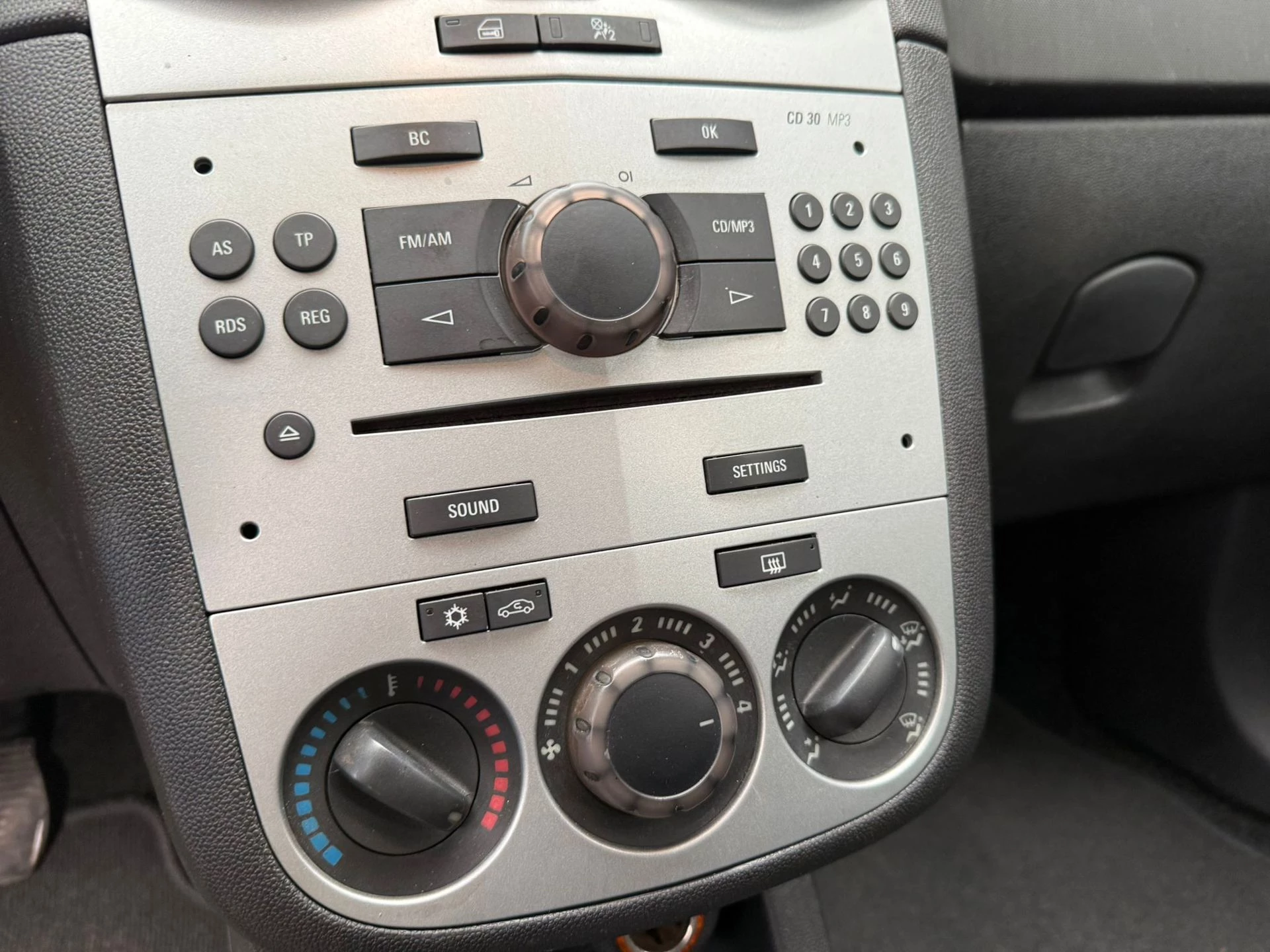 Hoofdafbeelding Opel Corsa