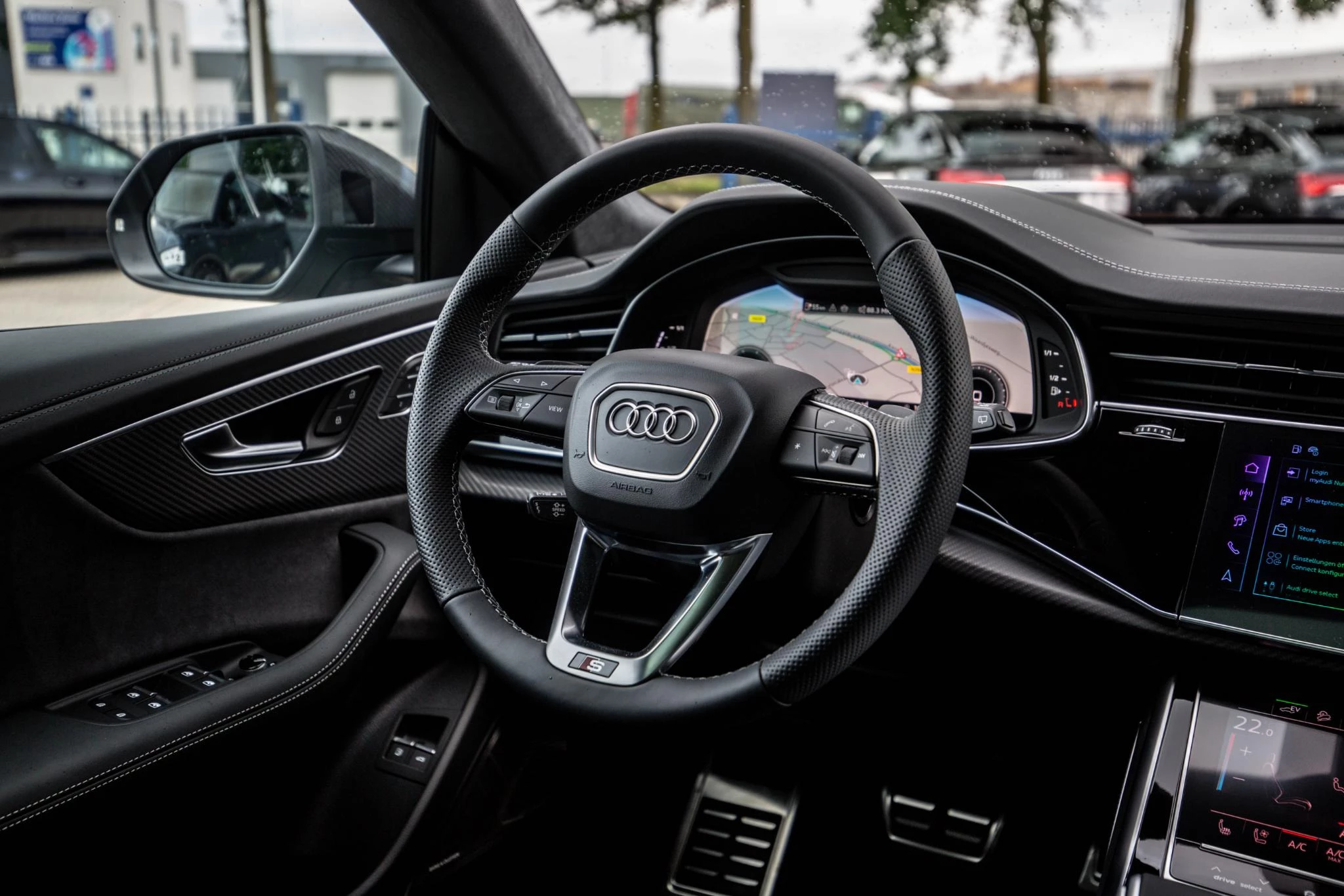 Hoofdafbeelding Audi Q8