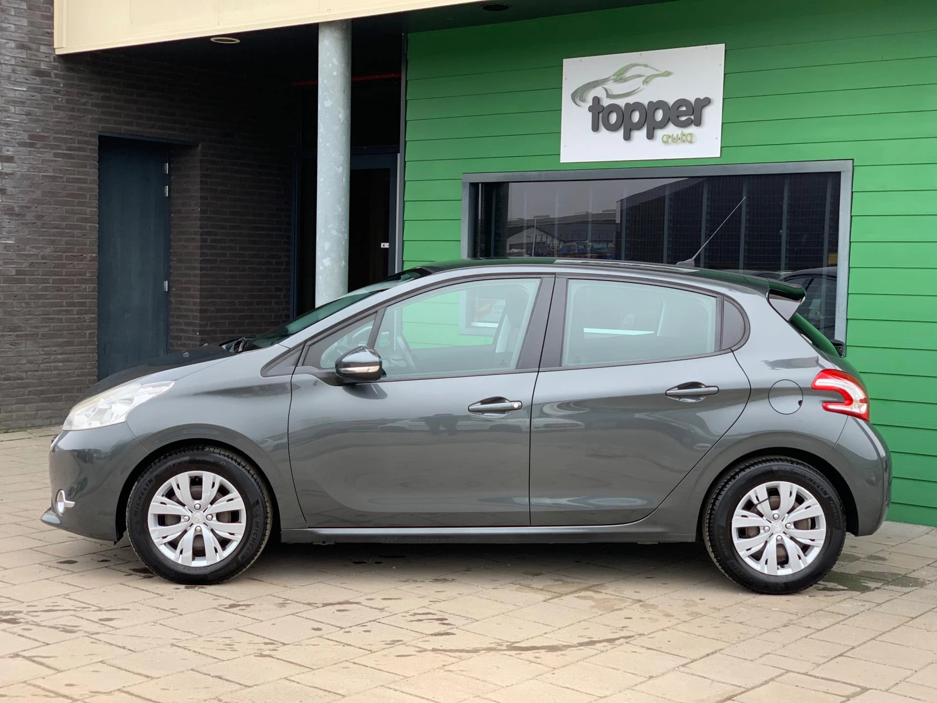 Hoofdafbeelding Peugeot 208