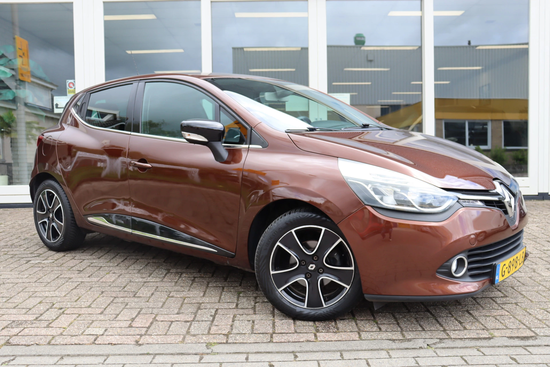 Hoofdafbeelding Renault Clio