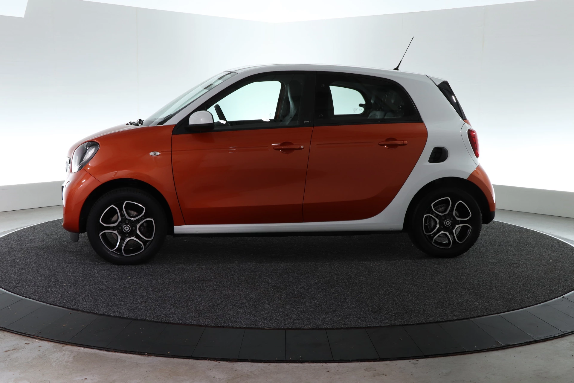 Hoofdafbeelding Smart Forfour