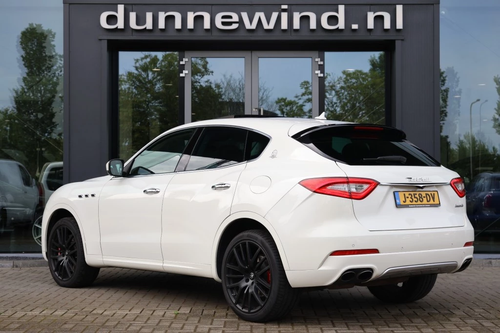 Hoofdafbeelding Maserati Levante