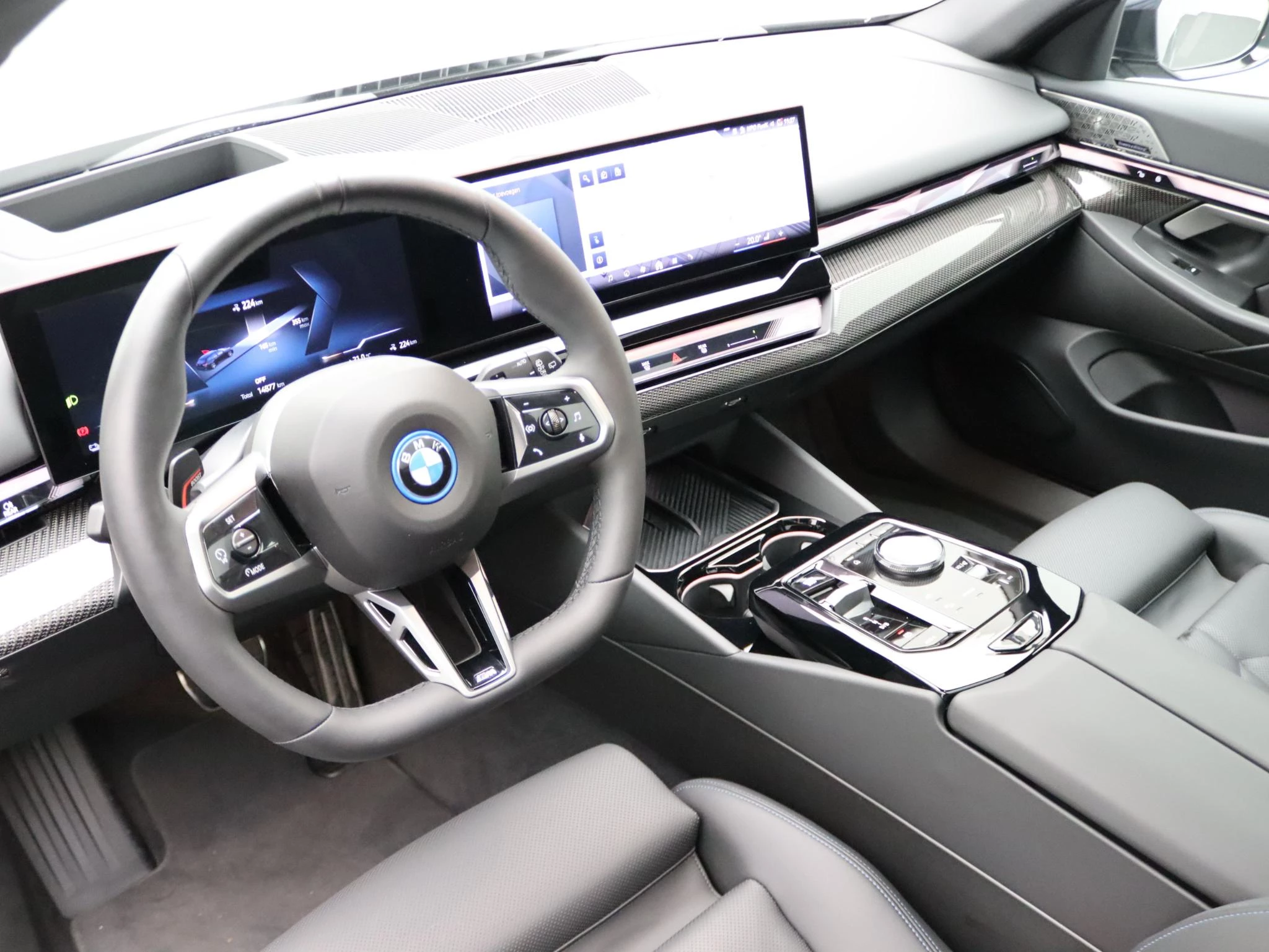 Hoofdafbeelding BMW i5