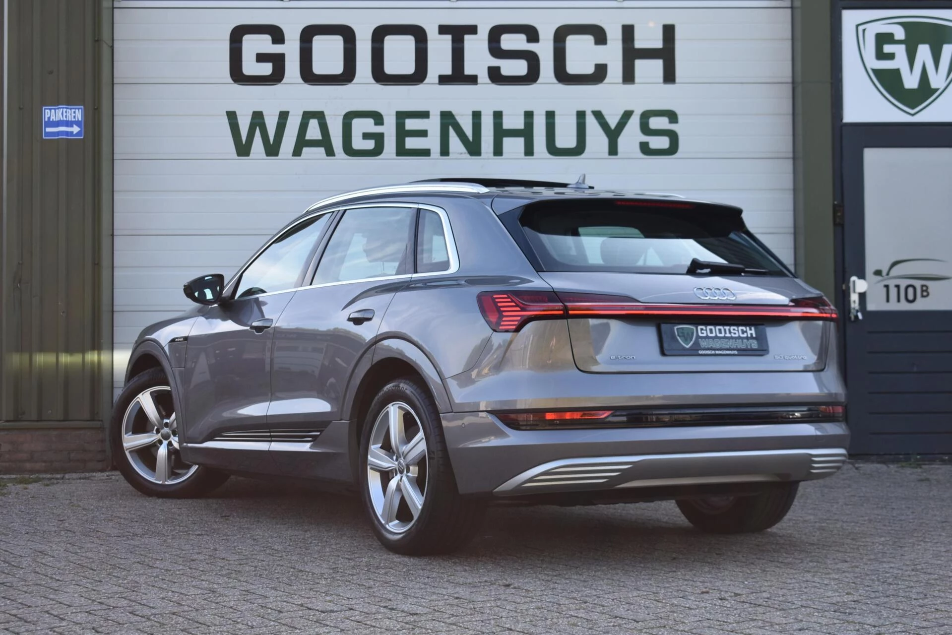 Hoofdafbeelding Audi e-tron