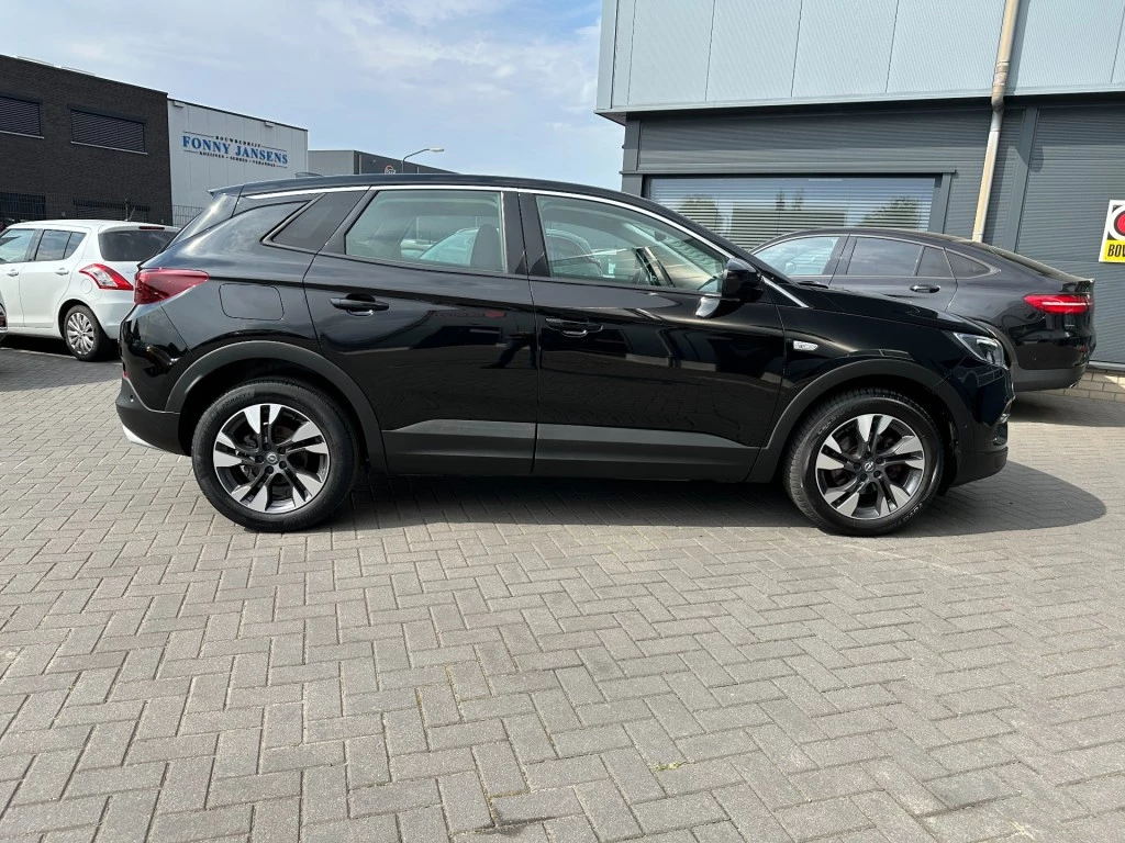Hoofdafbeelding Opel Grandland X