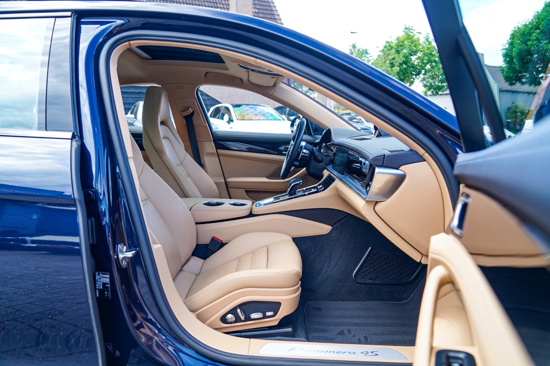 Hoofdafbeelding Porsche Panamera