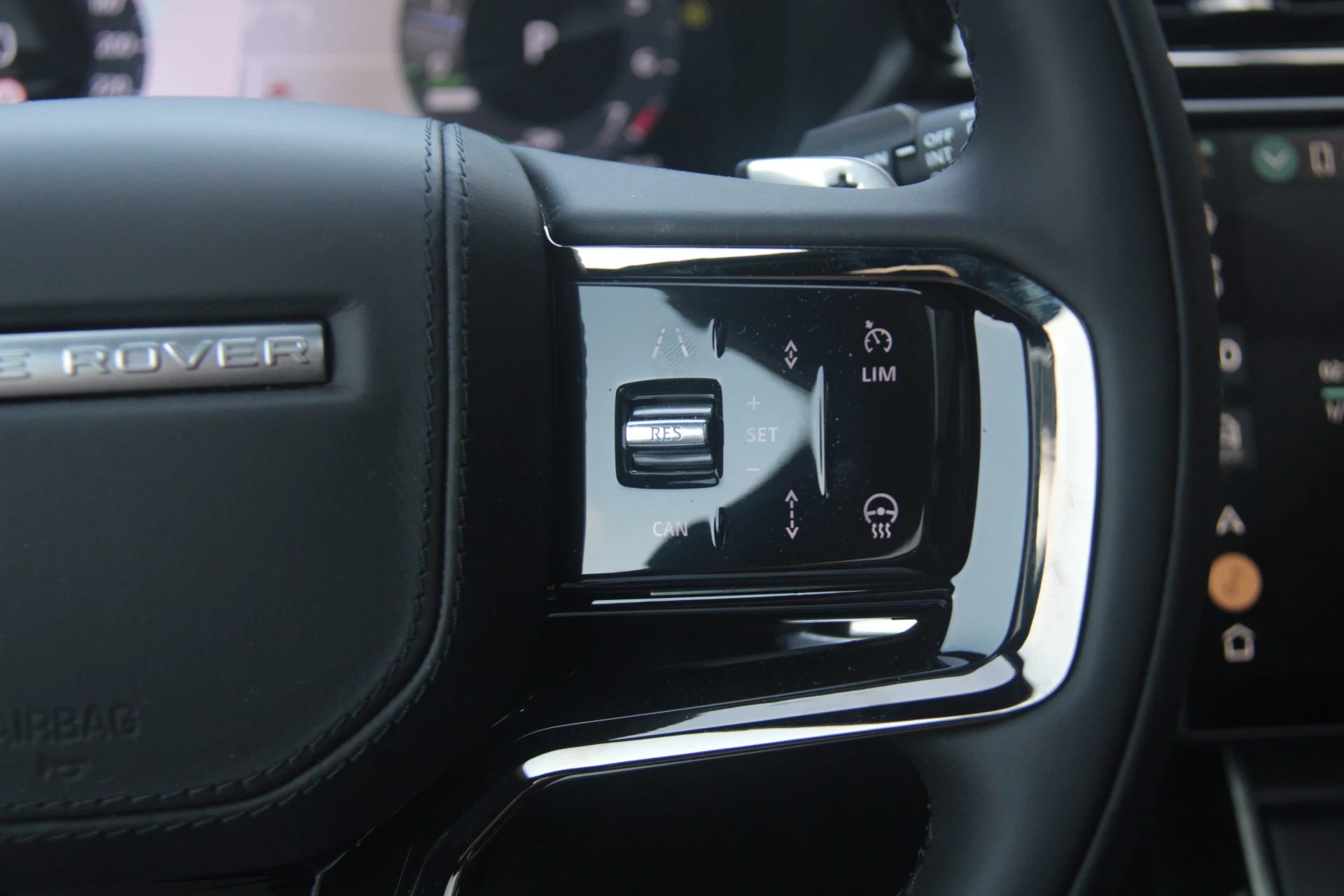 Hoofdafbeelding Land Rover Range Rover Velar