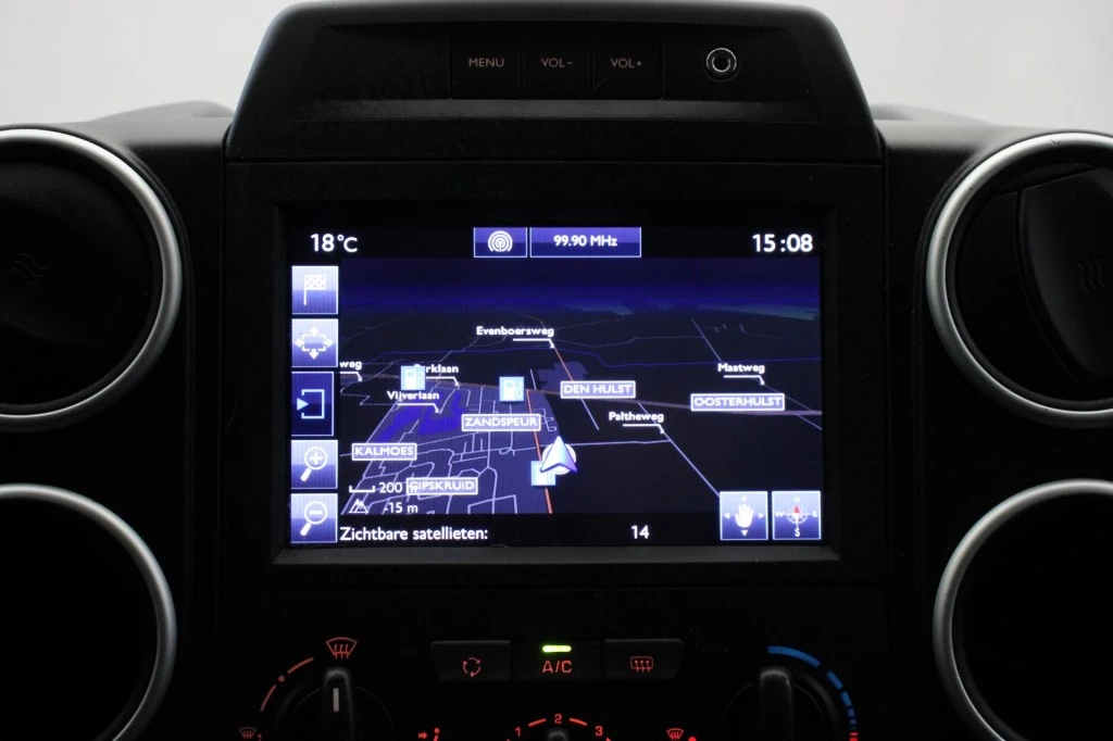 Hoofdafbeelding Peugeot Partner