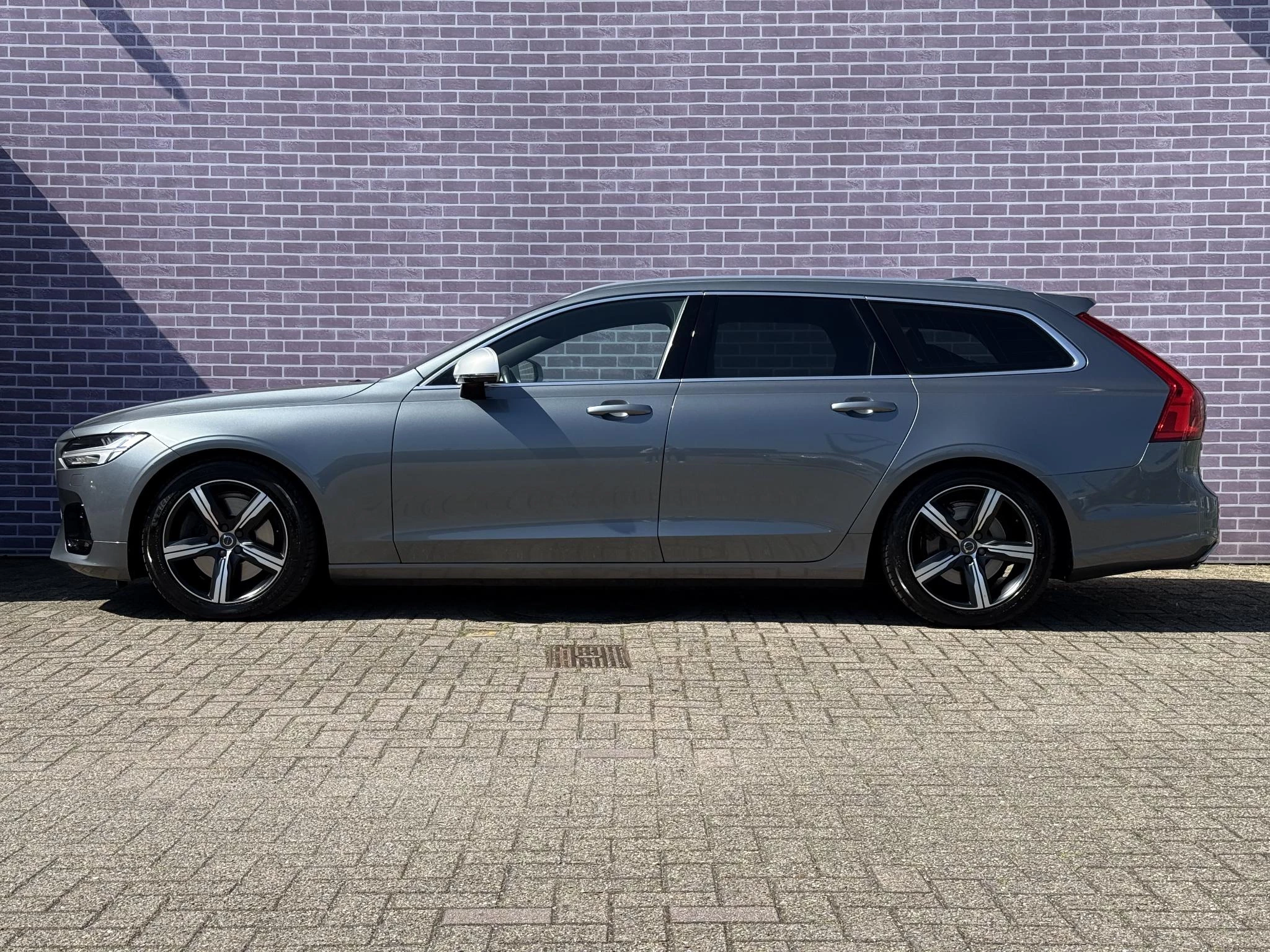 Hoofdafbeelding Volvo V90
